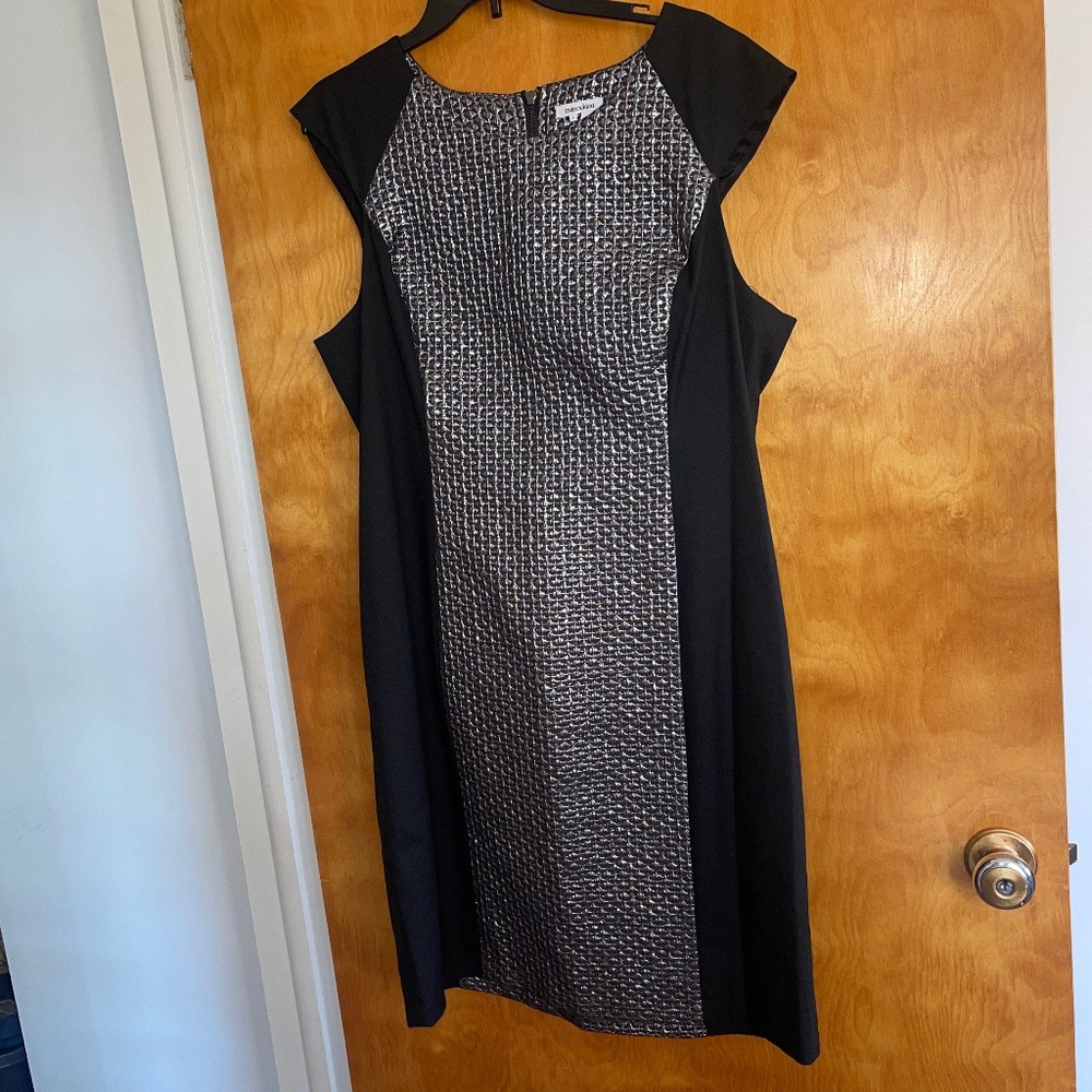 Sleeveless Dress Manoukian Size XL